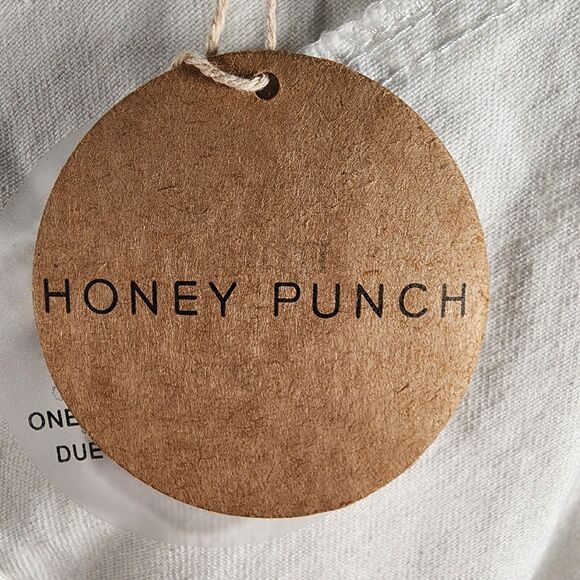 White Destressed Destroyed Classic Jean Jacket 100% Cotton Twill Honey Punch NWT - Picture 4 of 8